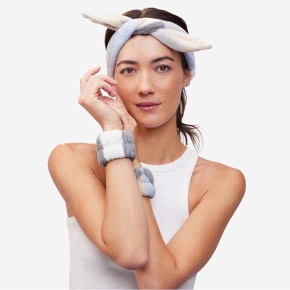 PJ Salvage Headwrap and Wristband Set - Picture 1 of 3